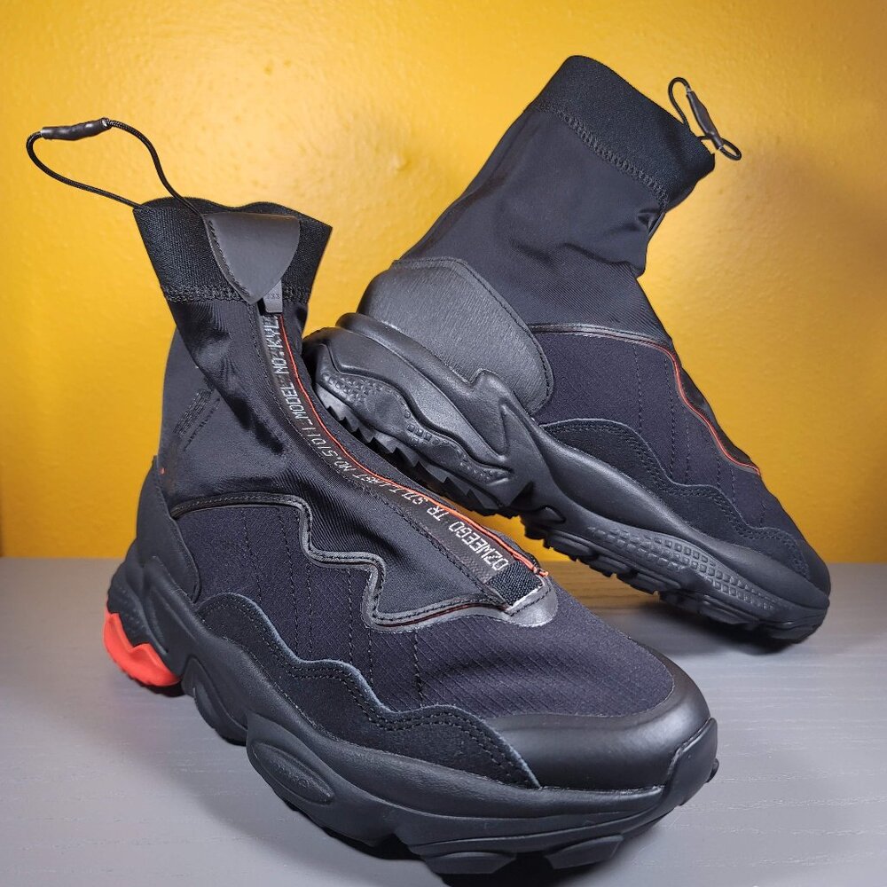 Adidas Originals Ozweego TR STLT Sneaker Boot Youth Size 4 FV9669 Black